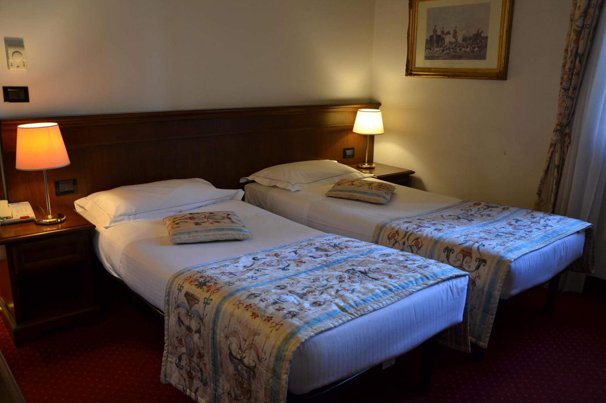 Meditur Hotel Bologna Оццано-делл'Эмилия Экстерьер фото