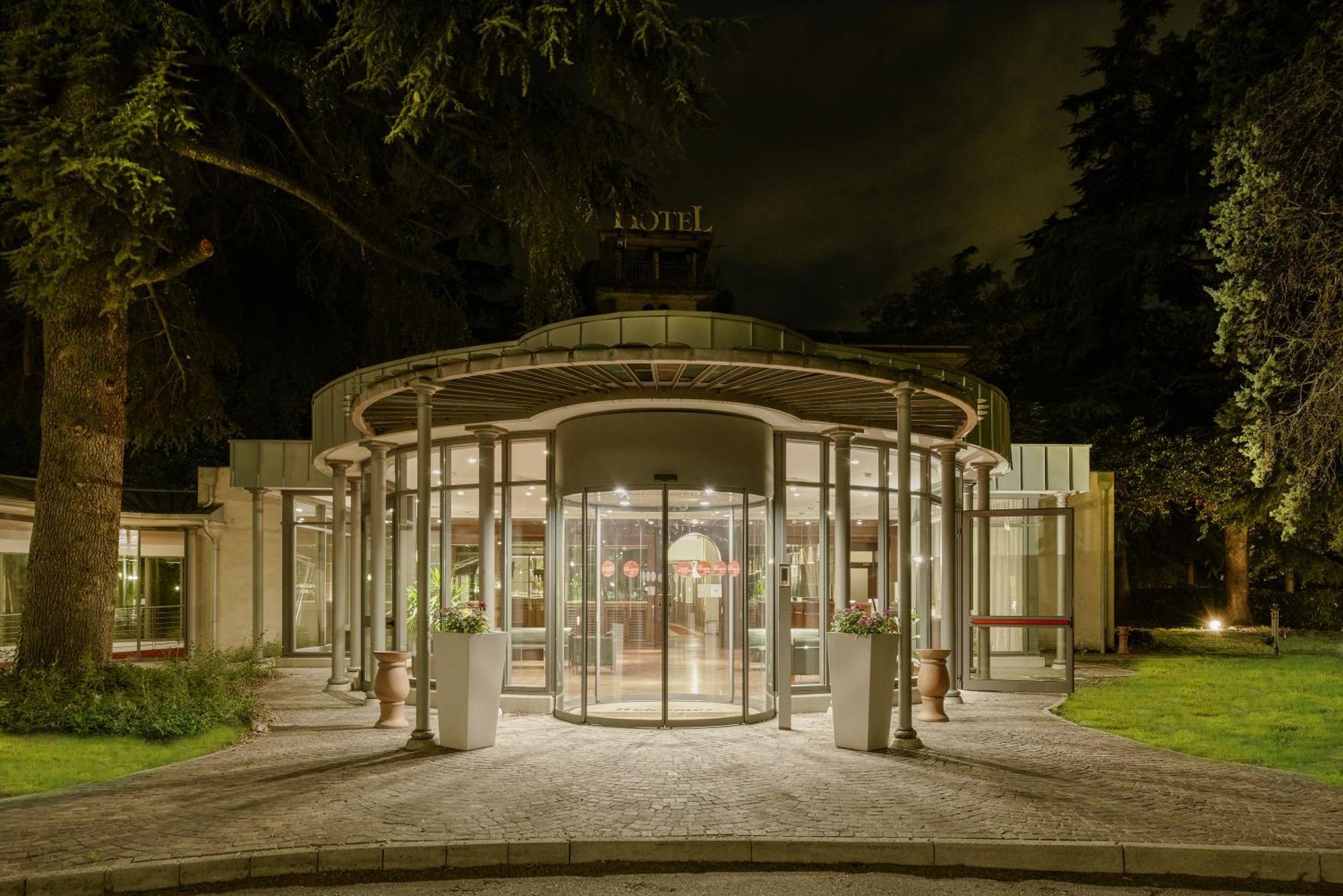 Meditur Hotel Bologna Оццано-делл'Эмилия Экстерьер фото